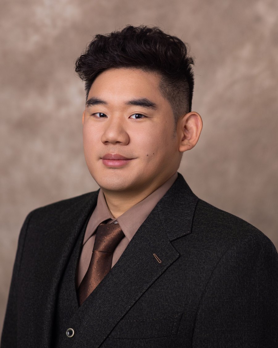 Portrait of Alexander Hsu